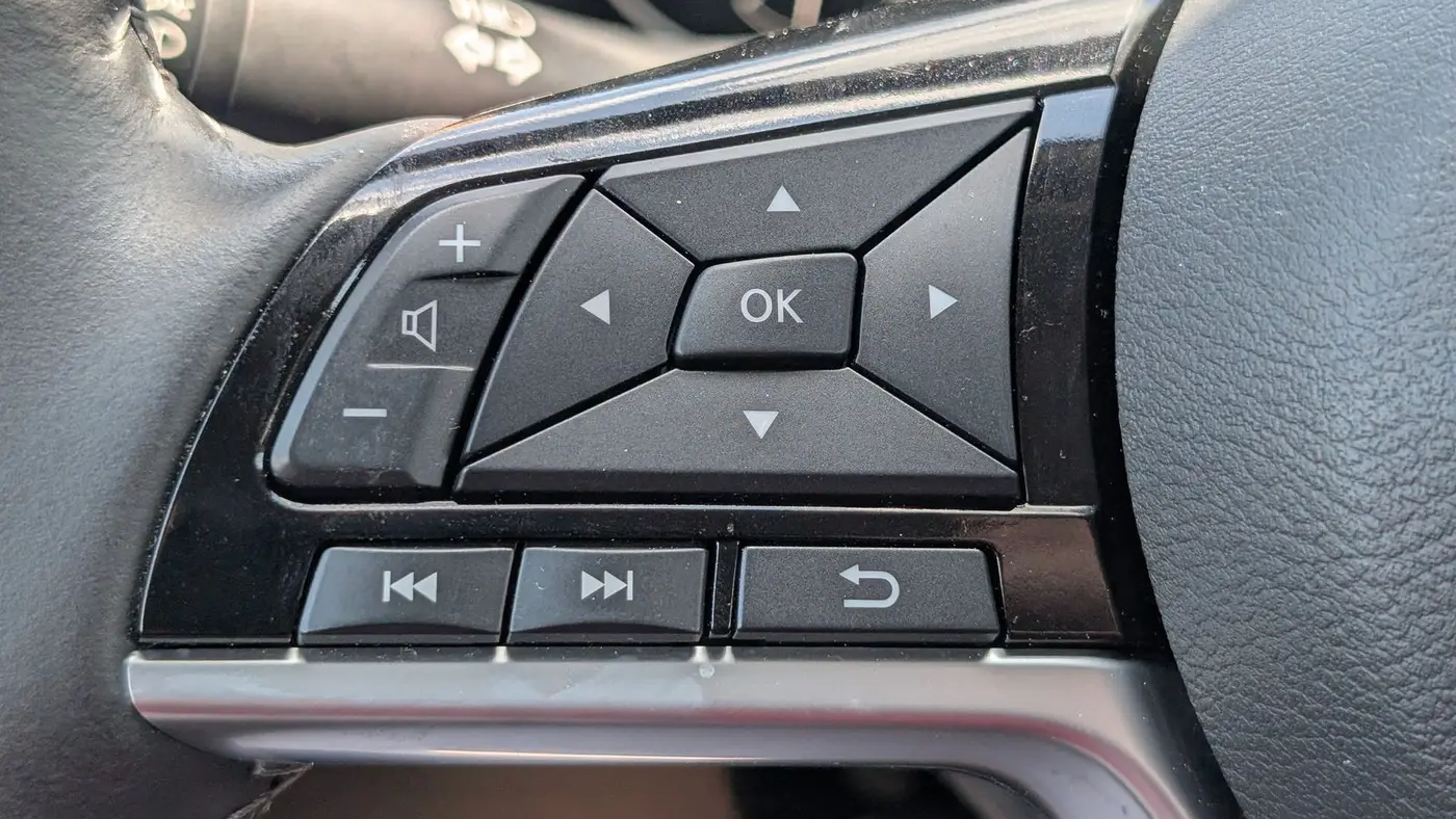 2025 Nissan Altima 2.5 SL