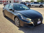 2023 Altima Thumbnail 4
