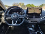 2023 Altima Thumbnail 6