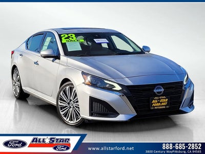 Photo of a 2023 Nissan Altima 2.5 SL 4DR Sedan for sale