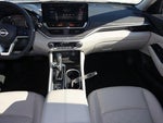 2025 Altima Thumbnail 19