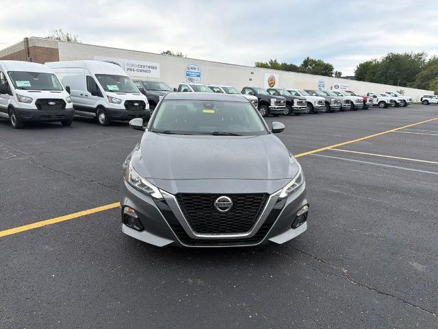 2020 Nissan Altima 2.5 SL — photo 1 of 9