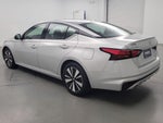 2019 Altima Thumbnail 7
