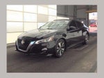 2021 Altima Thumbnail 1
