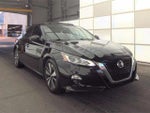 2021 Altima Thumbnail 4