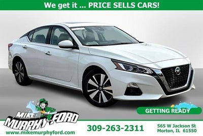 Photo of a 2022 Nissan Altima 2.5 SL 4DR Sedan for sale