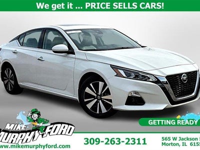 Photo of a 2022 Nissan Altima 2.5 SL 4DR Sedan for sale