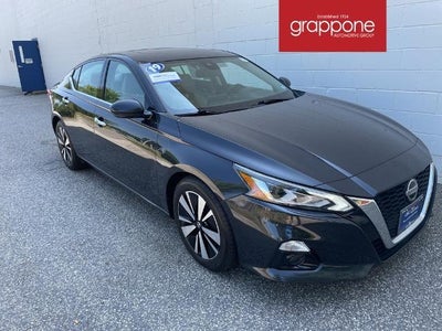 Photo of a 2019 Nissan Altima 2.5 SL 4DR Sedan for sale