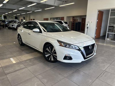 Photo of a 2021 Nissan Altima 2.5 SL 4DR Sedan for sale