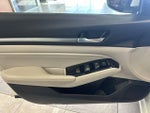 2021 Altima Thumbnail 21
