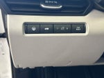 2021 Altima Thumbnail 22