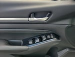 2023 Altima Thumbnail 16