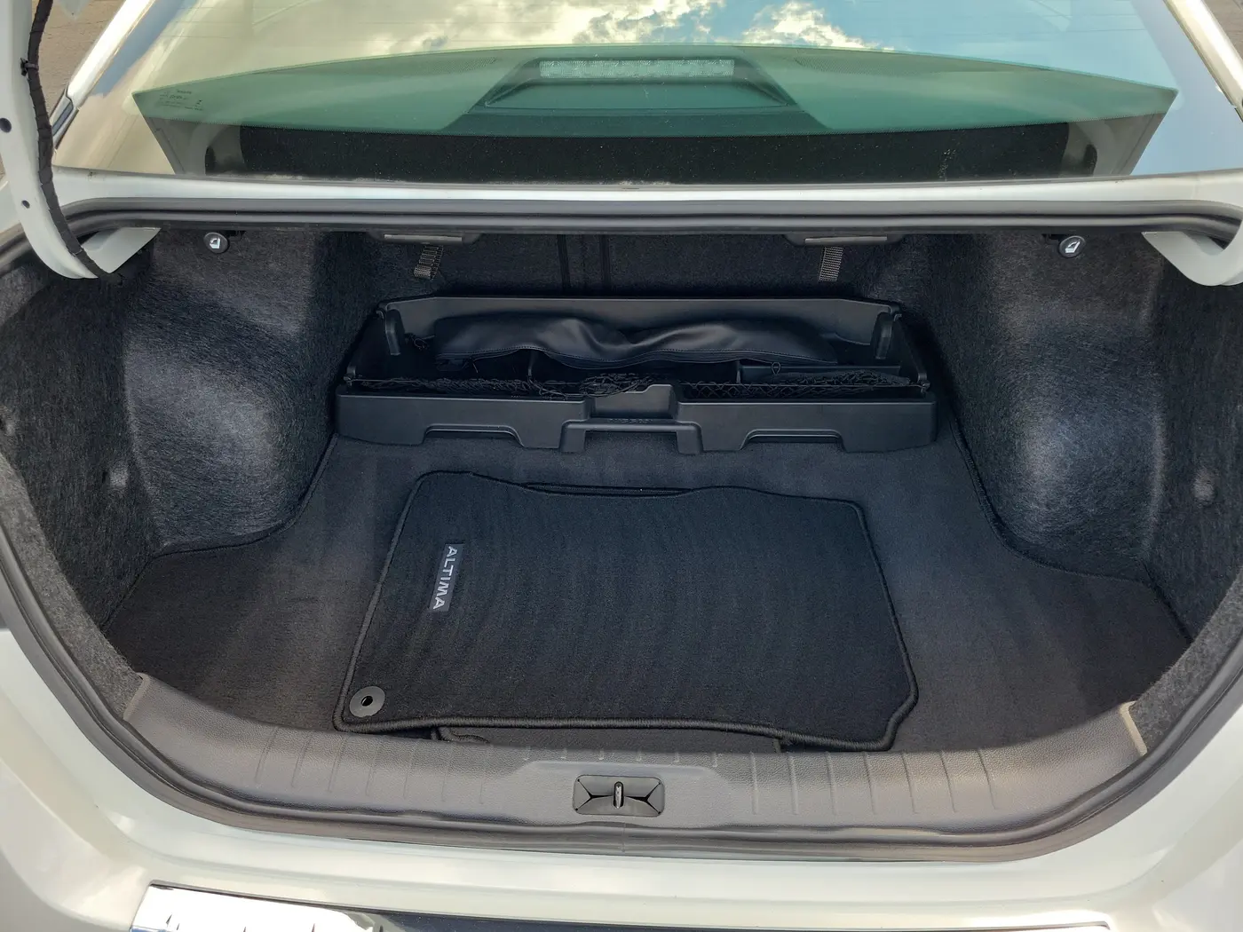 2023 Nissan Altima - $25,000
