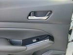 2023 Altima Thumbnail 12
