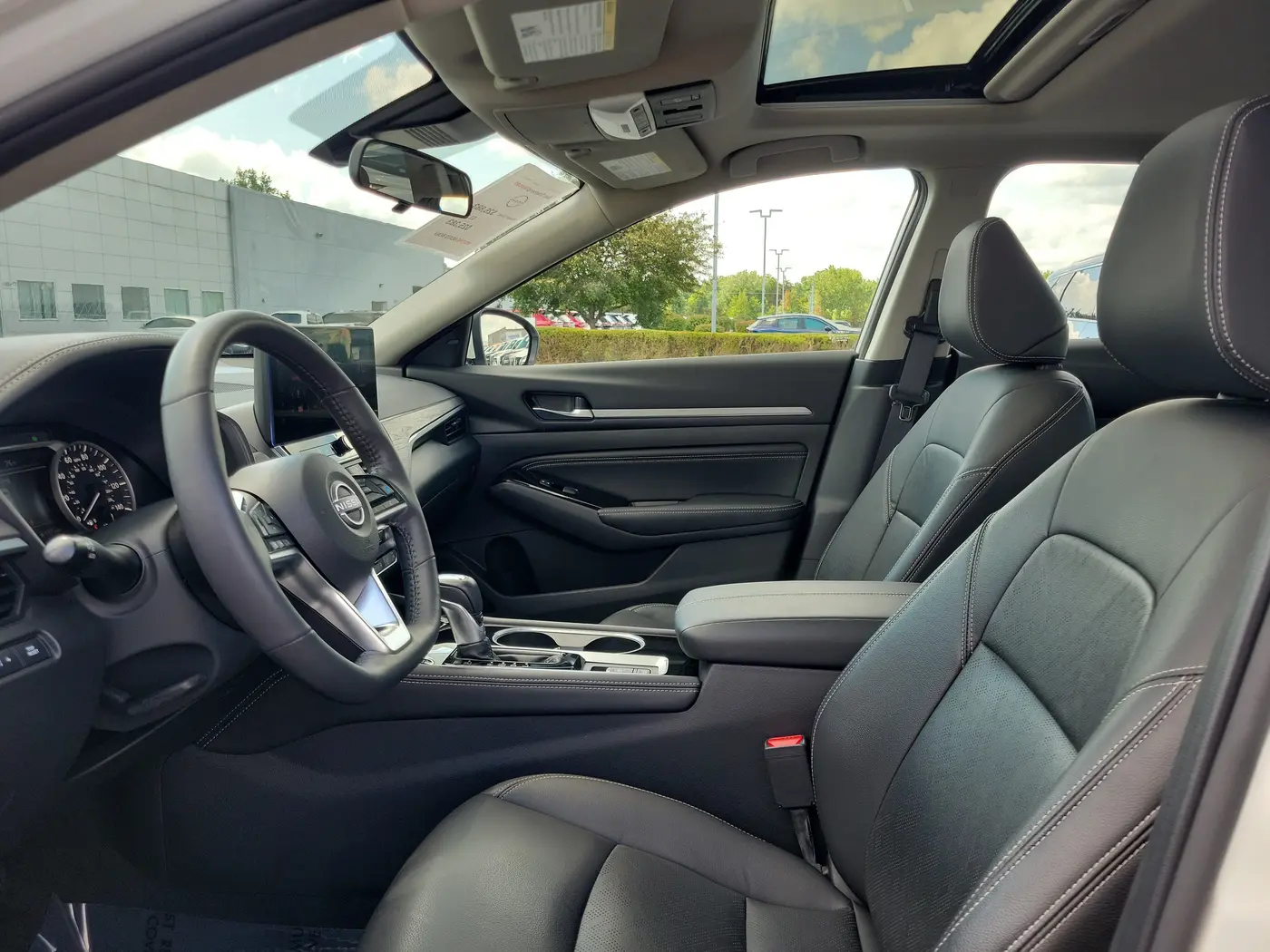 2023 Nissan Altima - $25,000