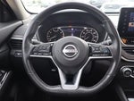 2023 Altima Thumbnail 14