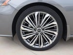 2023 Altima Thumbnail 28