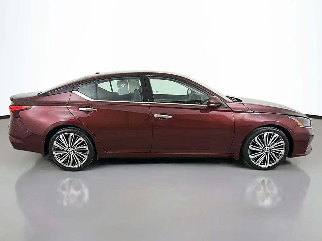 2024 Nissan Altima - $22,699