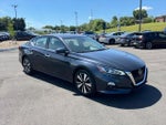 2021 Altima Thumbnail 2