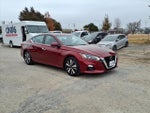 2022 Altima Thumbnail 7
