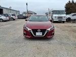 2022 Altima Thumbnail 8