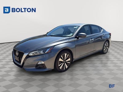 Photo of a 2022 Nissan Altima 2.5 SL 4DR Sedan for sale