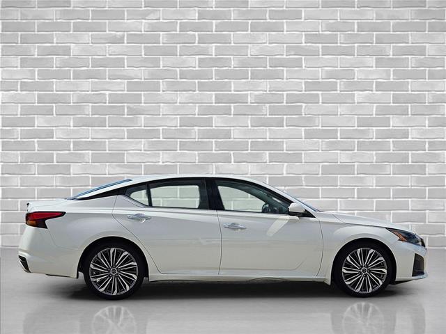 2023 Nissan Altima - $27,440