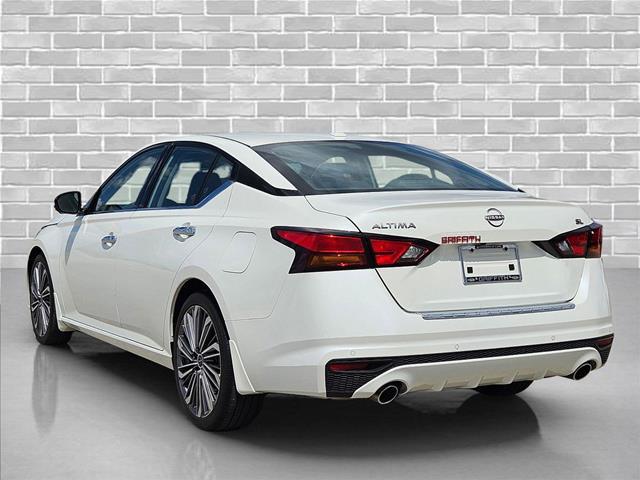 2023 Nissan Altima - $27,440