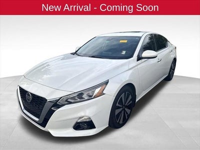 Photo of a 2019 Nissan Altima 2.5 SL 4DR Sedan for sale