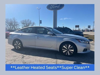 Photo of a 2021 Nissan Altima 2.5 SL 4DR Sedan for sale