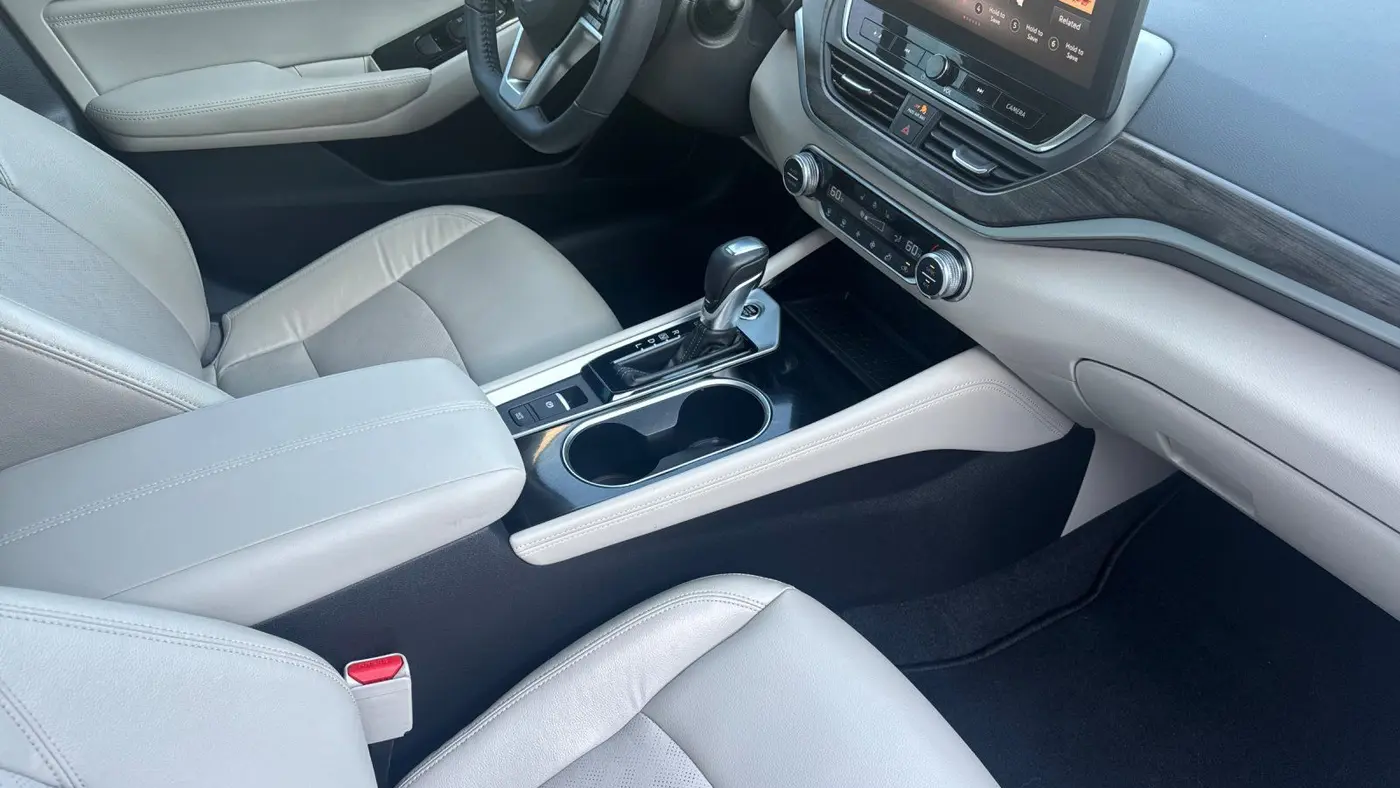 2023 Nissan Altima 2.5 SL