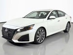 2023 Altima Thumbnail 11