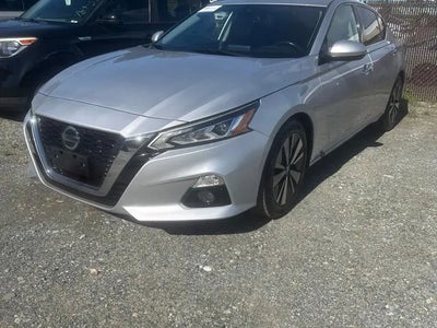 Photo of a 2020 Nissan Altima 2.5 SL 4DR Sedan for sale