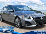 2023 Altima Thumbnail 2