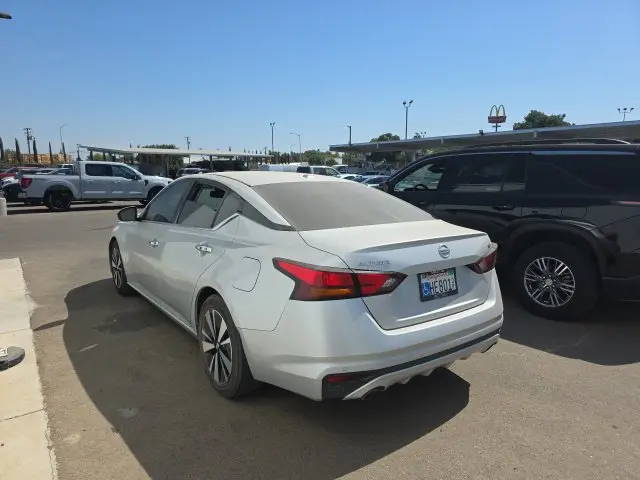 2019 Nissan Altima - $13,900