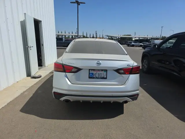 2019 Nissan Altima - $13,900