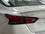 2022 Altima Thumbnail 10
