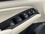 2022 Altima Thumbnail 17