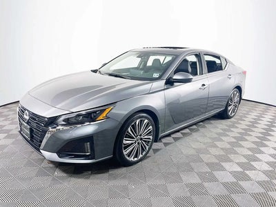 Photo of a 2025 Nissan Altima 2.5 SL 4DR Sedan for sale