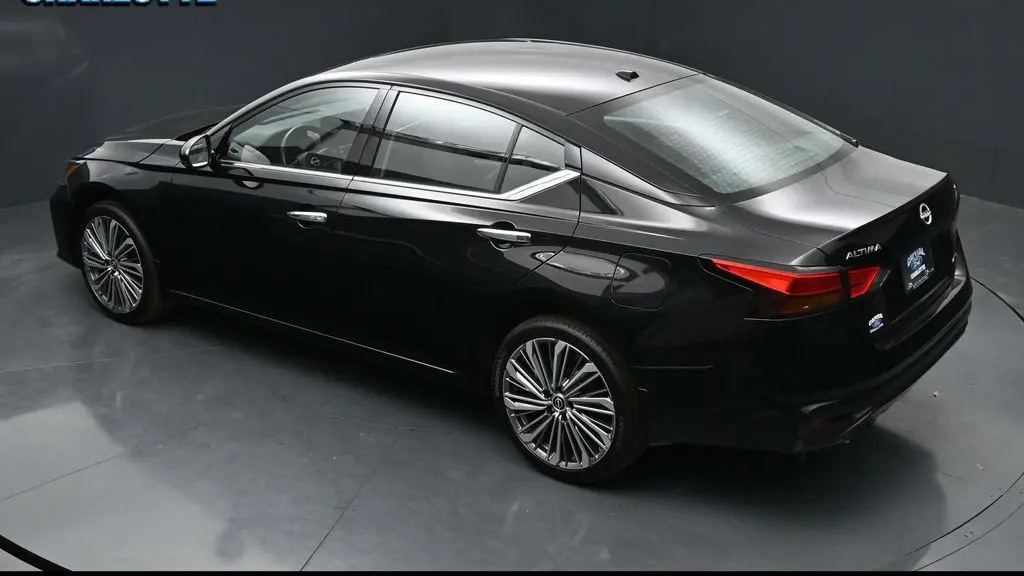 2024 Nissan Altima 2.5 SL