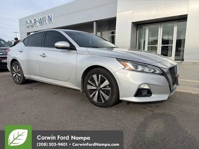 Photo of a 2020 Nissan Altima AWD 2.5 SL 4DR Sedan for sale