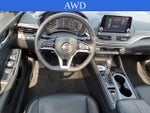2022 Altima Thumbnail 15