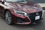 2025 Altima Thumbnail 3