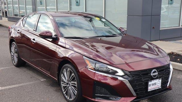 2025 Nissan Altima 2.5 SL