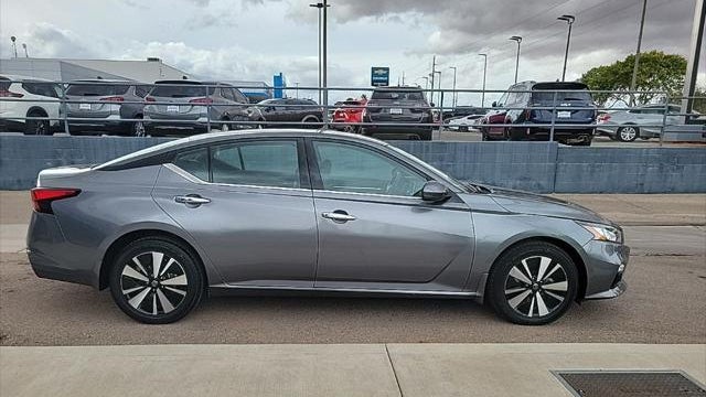 2022 Nissan Altima 2.5 SL