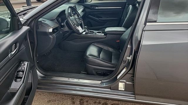 2022 Nissan Altima 2.5 SL