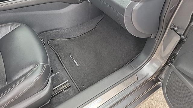 2022 Nissan Altima 2.5 SL