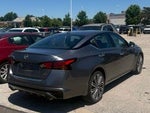 2023 Altima Thumbnail 3
