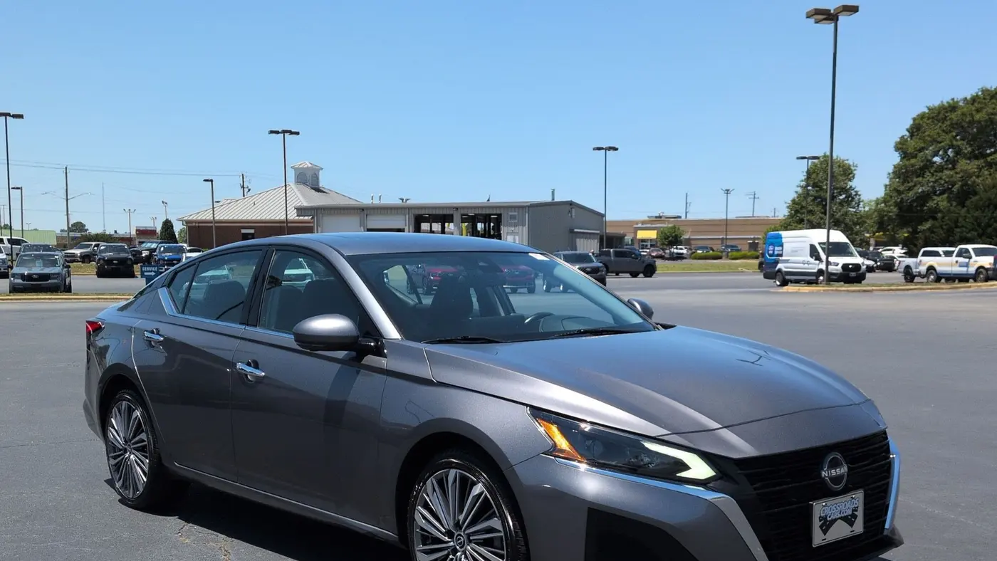 Preowned 2024 Nissan Altima 2.5 SL for Sale