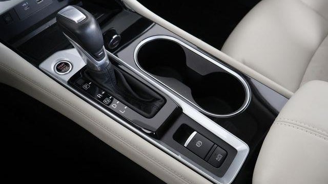 2025 Nissan Altima 2.5 SL